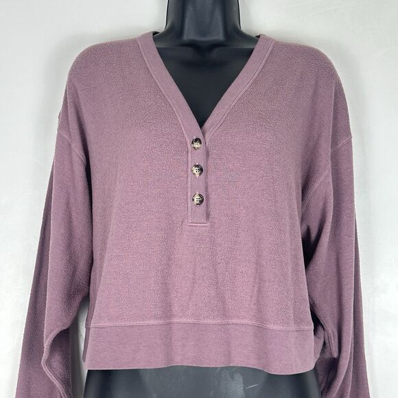 Alo Yoga Women's S/M Alolux Soho Crop Henley Top Sweatshirt Pullover Woodrose - Picture 3 of 9